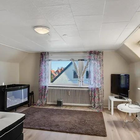 Lovely In With Kitchen *